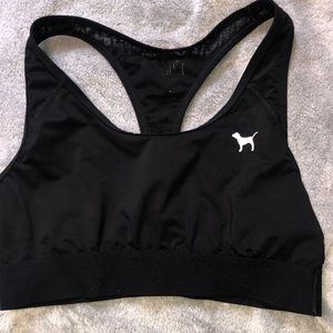 Size XL in women’s sports bra